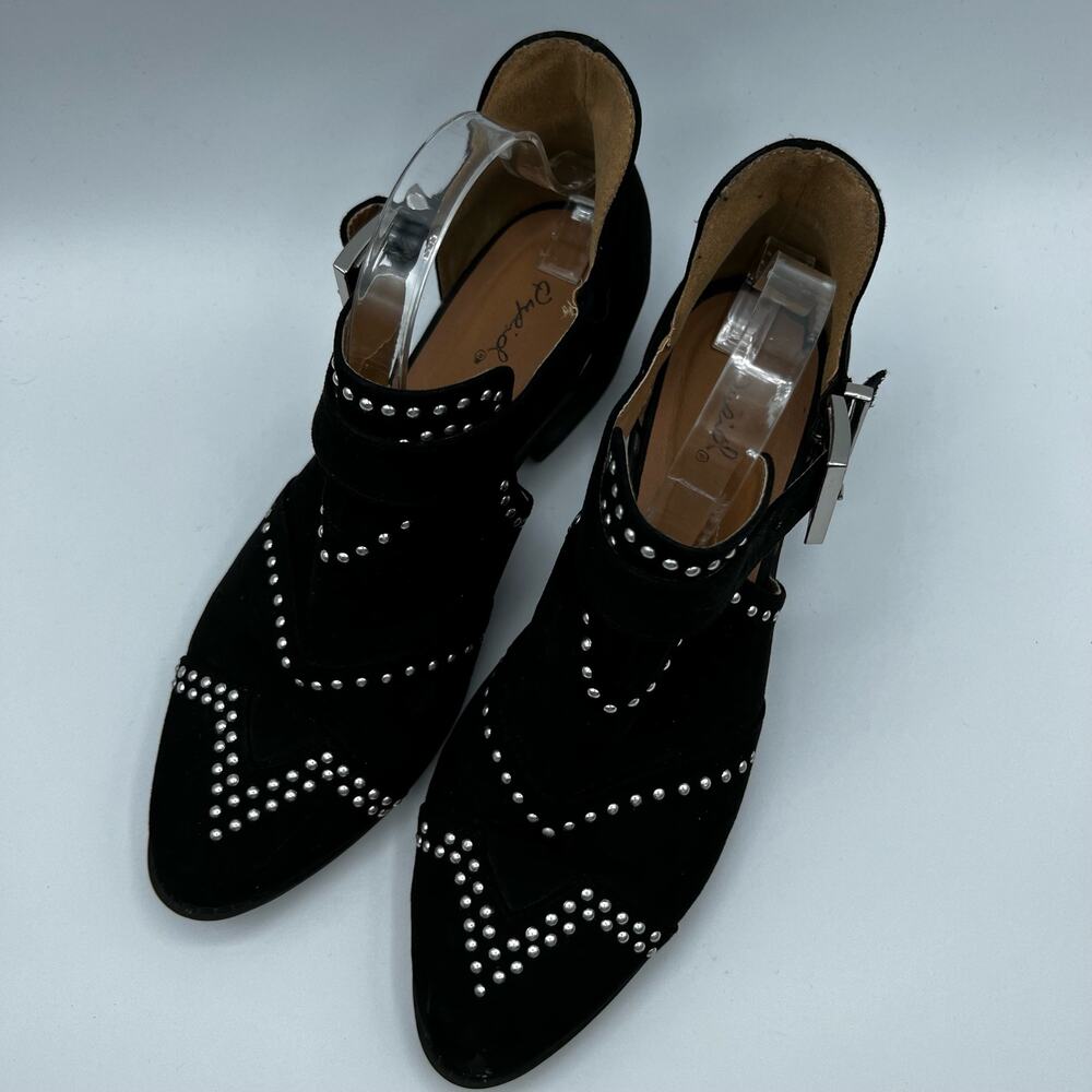 Qupid Black Cut Out Studded Pointed Toe Ankle Boots Size 8 - Picture 2 of 7